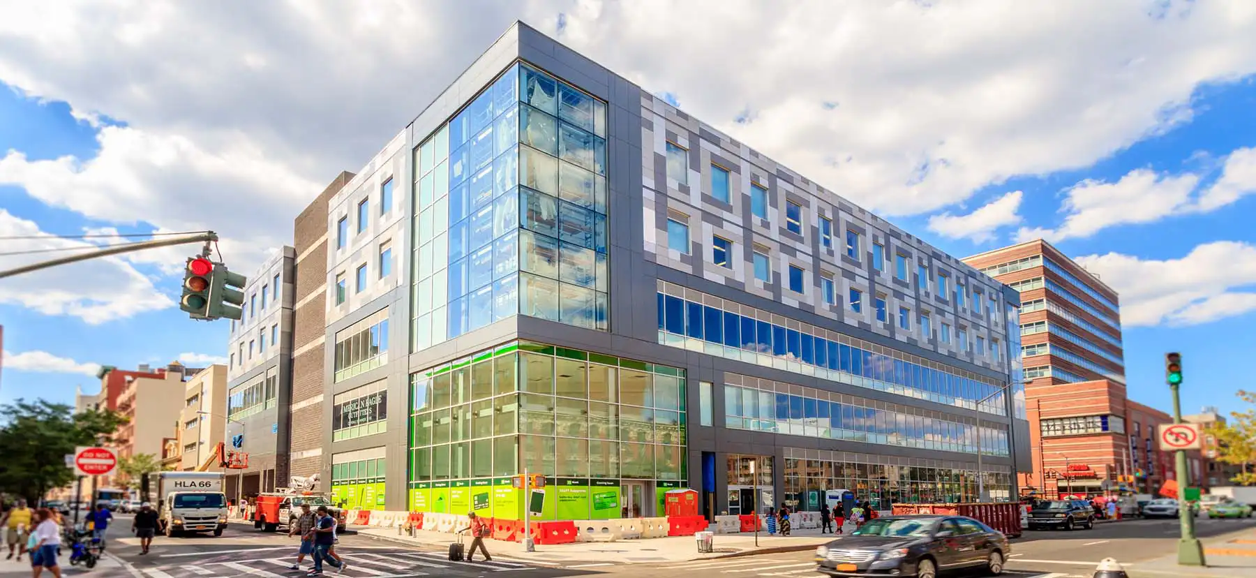 100 West 125th Street
